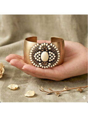 Stella & Dot Couture Bold Cream Cabochon Golden Southwestern Style Cuff Bracelet